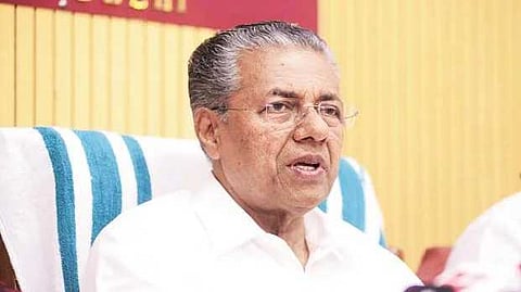 കേരളത്തെ നവകേരളമായി പരിവർത്തിക്കാനുള്ള നേതൃത്വം സർക്കാർ നൽകുന്നു, ഇത് ആർട്ടിസ്റ്റുകൾ ആക്ടിവിസ്റ്റുകൾ ആകേണ്ട സാഹചര്യം: മുഖ്യമന്ത്രി