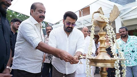 മലയാളത്തിന്റെ എവര്‍ഗ്രീന്‍ കോംബോ വീണ്ടും ഒന്നിക്കുന്നു; ഹൃദയപൂര്‍വ്വം ഷൂട്ടിംഗ് ആരംഭിച്ചു