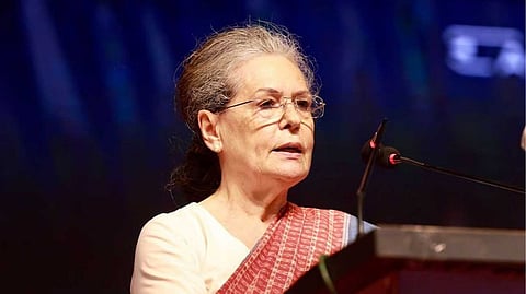 സോണിയ ഗാന്ധി ആശുപത്രിയില്‍