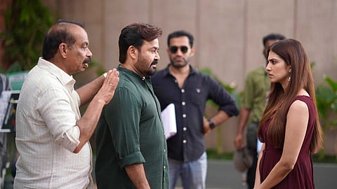 'സ്വപ്‌നതുല്യം'; ഹൃദയപൂര്‍വ്വം സെറ്റില്‍ ജോയിന്‍ ചെയ്ത് മാളവിക