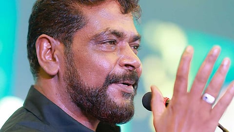 ആന്റണി പെരുമ്പാവൂരിന്റെ ഓഫീസില്‍ ഇന്‍കം ടാക്സ് പരിശോധന