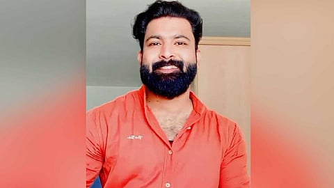 വ്ളോഗര്‍ ജുനൈദ് വാഹനാപകടത്തില്‍ മരിച്ചു;  മൺകൂനയിൽ കയറിയ ബൈക്ക് മറിഞ്ഞതെന്ന് നിഗമനം