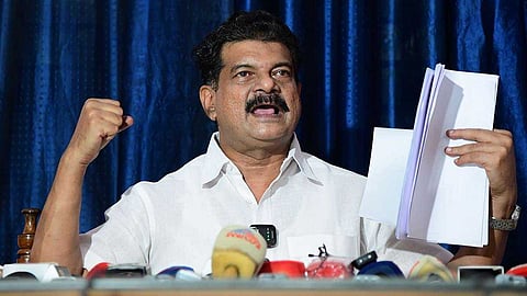ഫോൺ ചോർത്തല്‍ ആരോപണം: പി.വി. അന്‍വറിനെതിരെ കേസെടുക്കാൻ തെളിവുകളില്ലെന്ന് പൊലീസ് റിപ്പോർട്ട്