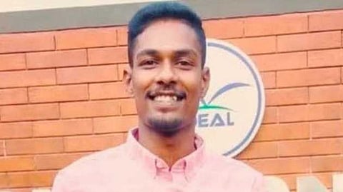 കോഴിക്കോട് വിദ്യാര്‍ഥിനിയുടെ നഗ്ന ചിത്രം പ്രചരിപ്പിച്ച കേസ്: ഒരു കായികാധ്യാപകന്‍ കൂടി അറസ്റ്റില്‍