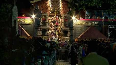 ശബരിമലയിൽ ഇനി ഉത്സവക്കാലം; ഇന്ന് നട തുറക്കും, പൈങ്കുനി ഉത്രം ഉത്സവത്തിന് നാളെ കൊടിയേറും