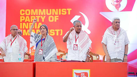 പലസ്തീൻ ജനതയ്ക്ക് ഐക്യദാർഢ്യമറിയിച്ച് CPIM പാർട്ടി കോണ്‍ഗ്രസ്; കഫിയ അണിഞ്ഞ് പ്രതിനിധികള്‍, ആവേശകരമായ അനുഭവമെന്ന് പിണറായി