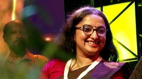 ദിവ്യ എസ്. അയ്യറിൻ്റെ ഫേസ്ബുക്ക് പോസ്റ്റിന് അശ്ലീല കമൻ്റ്; ദലിത് കോൺഗ്രസ്‌ ജില്ലാ സെക്രട്ടറിക്ക് സസ്പെൻഷൻ