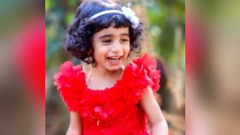 തൃശൂരിൽ മൂന്ന് വയസുകാരിയുടെ മരണം ഭക്ഷ്യവിഷബാധയെ തുടർന്നെന്ന് ആരോപണം; അന്വേഷണം ആരംഭിച്ച് പൊലീസ്
