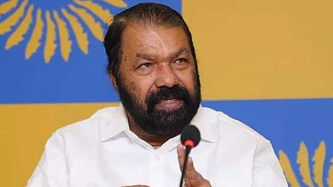 ക്രൈസ്തവ ജീവനക്കാരുടെ ആദായ നികുതി വിവരങ്ങൾ തേടാൻ ഉത്തരവിട്ട ഉദ്യോഗസ്ഥർക്ക് സസ്പെൻഷൻ
