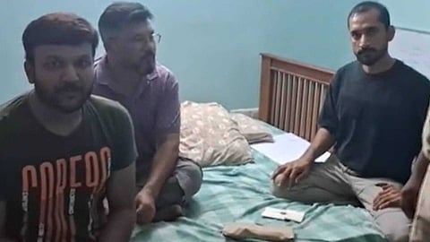 ഹൈബ്രിഡ് കഞ്ചാവുമായി സംവിധായകർ അറസ്റ്റിൽ; പിടിയിലായത് ഖാലിദ് റഹ്‌മാനും അഷ്റഫ് ഹംസയും