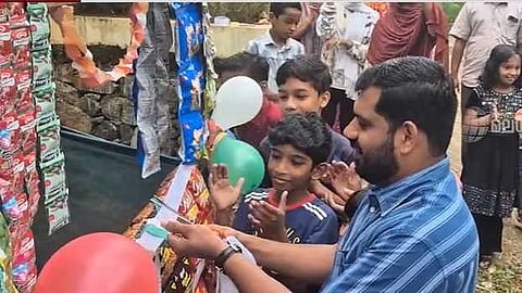 “ലിന്റോ ചേട്ടായി വരും”; കുട്ടികള്‍ വിളിച്ചു, 'കല്ലുരുട്ടി ലുലു മാൾ' ഉദ്ഘാടനം ചെയ്ത് എംഎൽഎ