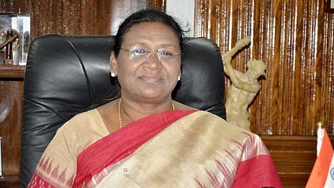 ശബരിമല ദർശനത്തിന് രാഷ്ട്രപതി എത്തും; മുന്നൊരുക്കം നടത്താൻ സംസ്ഥാന സര്‍ക്കാരിന് നിർദേശം