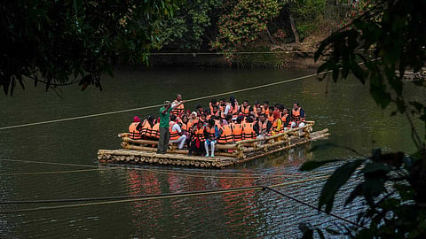 വയനാട് ജില്ലയിലെ വിനോദ സഞ്ചാര കേന്ദ്രങ്ങളിൽ നിയന്ത്രണം; നടപടി റെഡ് അലേർട്ട് പ്രഖ്യാപിച്ച സാഹചര്യത്തിൽ