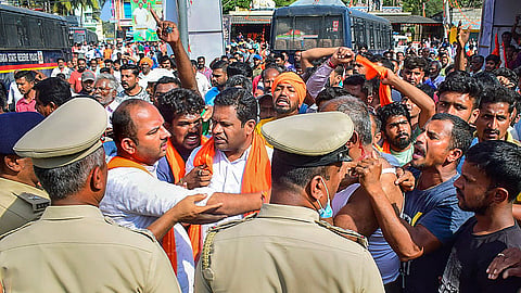 Row over removal of Hanuman flag in Karnataka