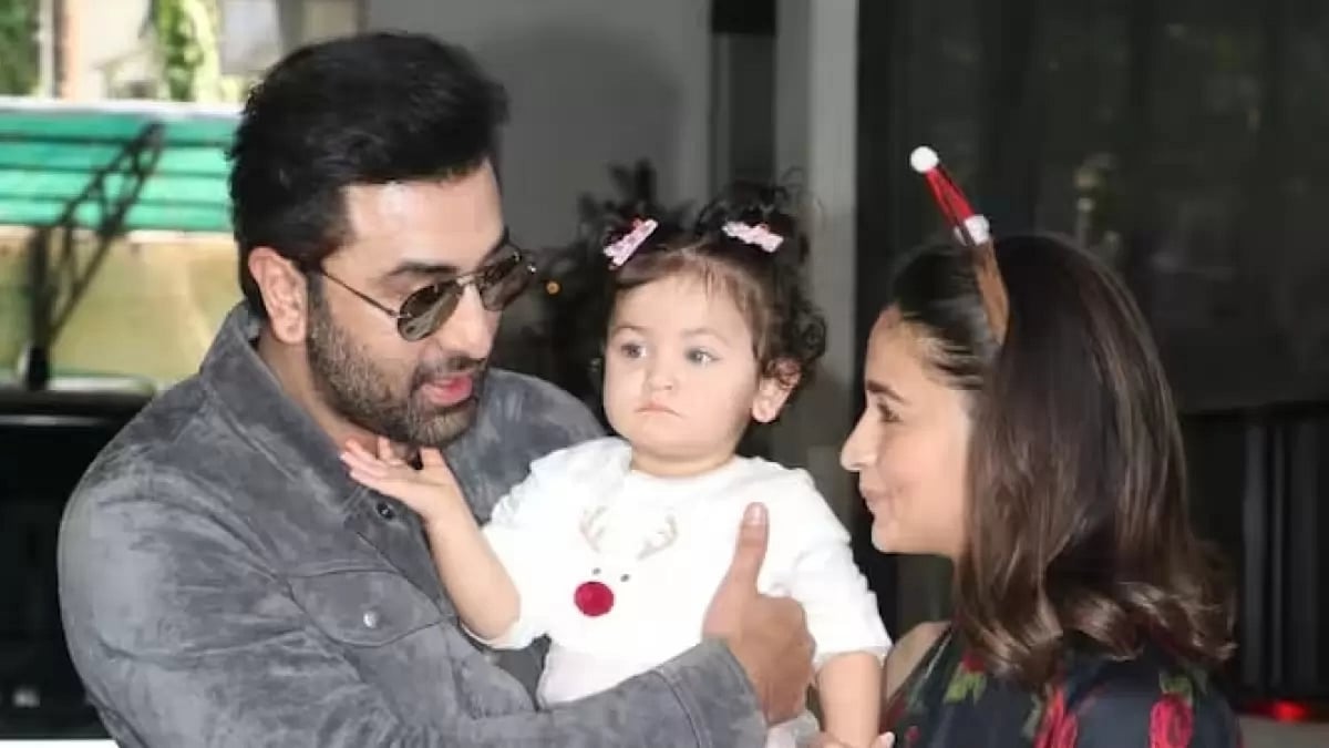 Ranbir Kapoor with Alia Bhatt and daughter Raha