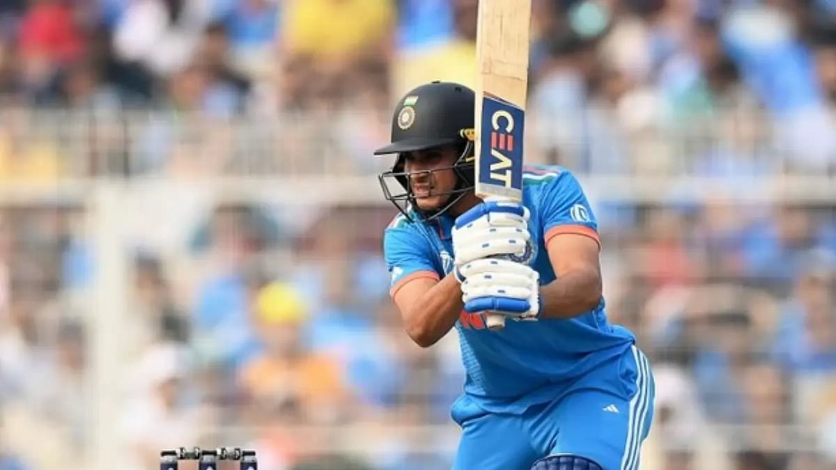 X : Shubman Gill bats during IND Vs RSA World Cup match in Kolkata