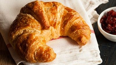 Croissant - Image: Pinterest