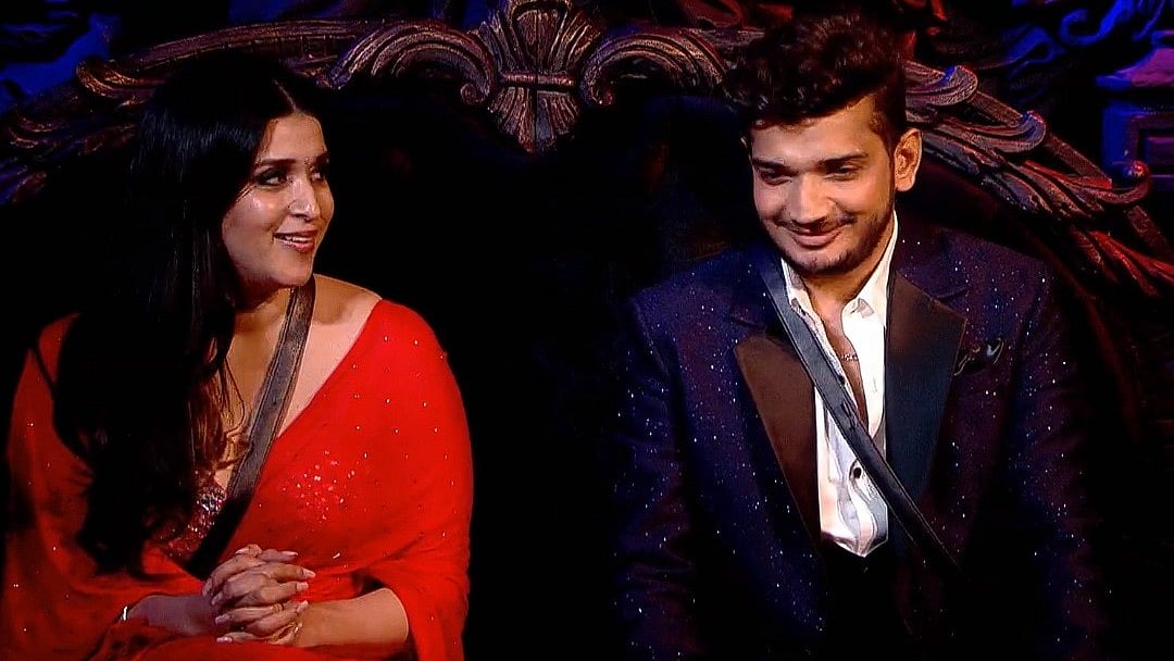 Mannara Chopra And Munawar Faruqui