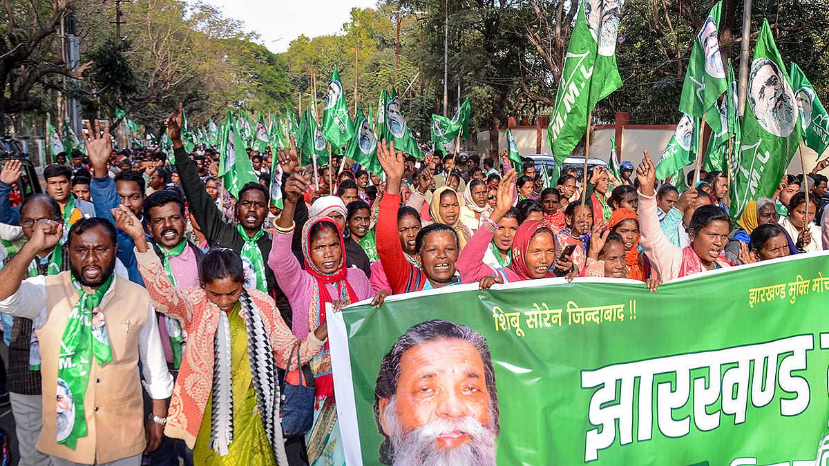 Sorens supporters protest