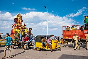 Photo: Getty Images : Festive Fervour: Ganesh puja committees bring their idols to the Pattinapakkam beach in Chennai