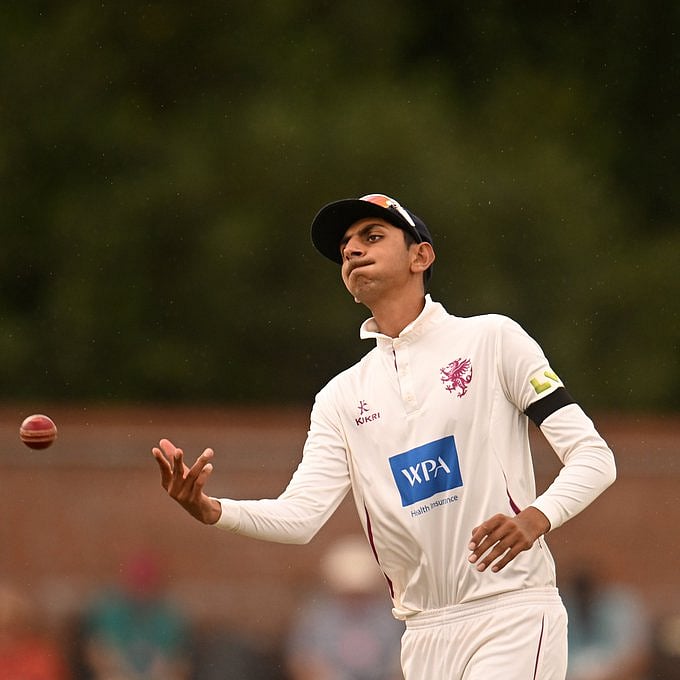 X/@SomersetCCC