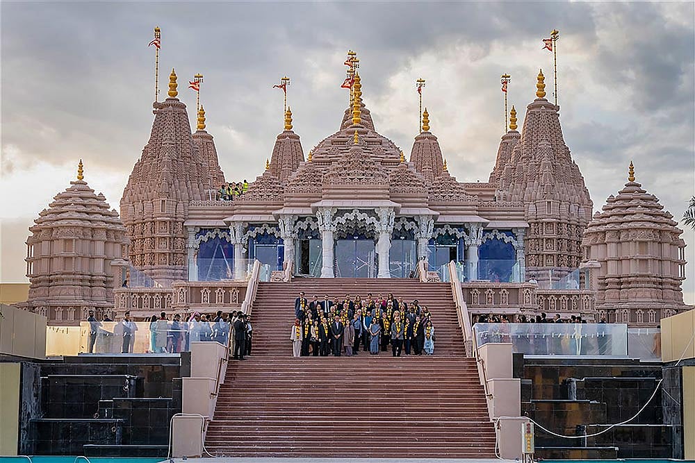 Ambassadors visit UAEs BAPS Hindu Mandir