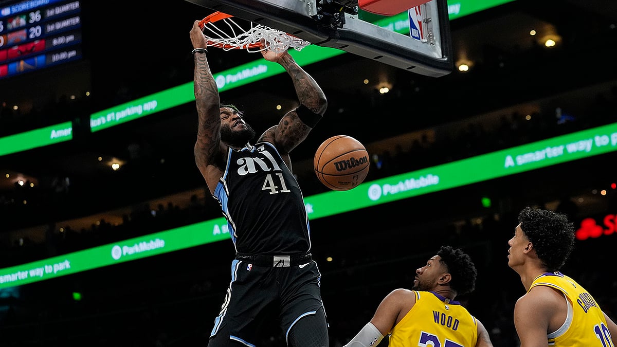 NBA: Atlanta Hawks vs LA Lakers