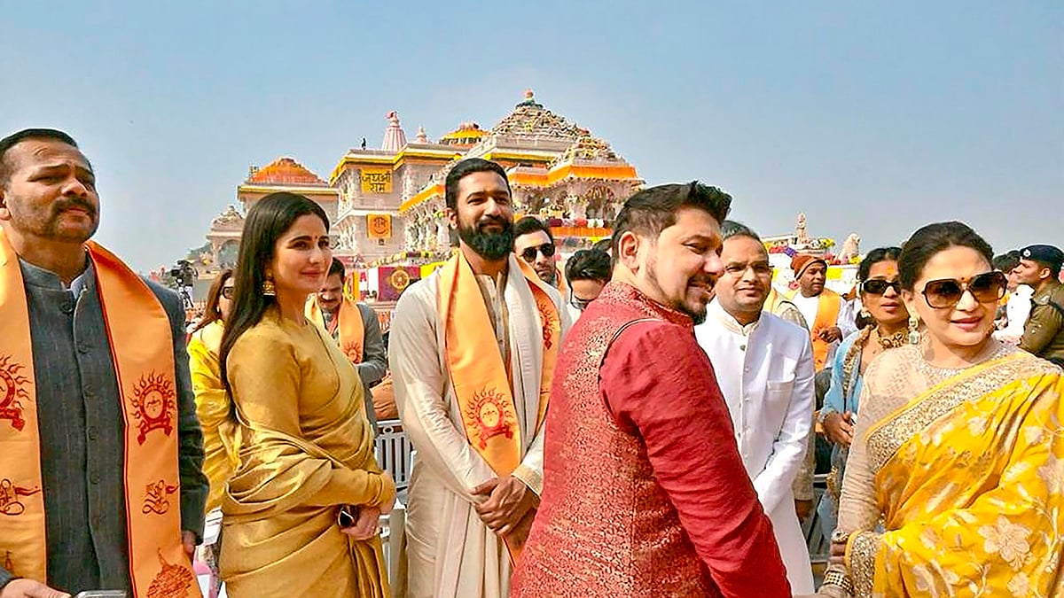 Rohit Shetty, Vicky Kaushal, Katrina Kaif and Madhuri Dixit Nene 