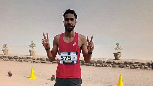 X/Athletics Federation of India : Akshdeep Singh 