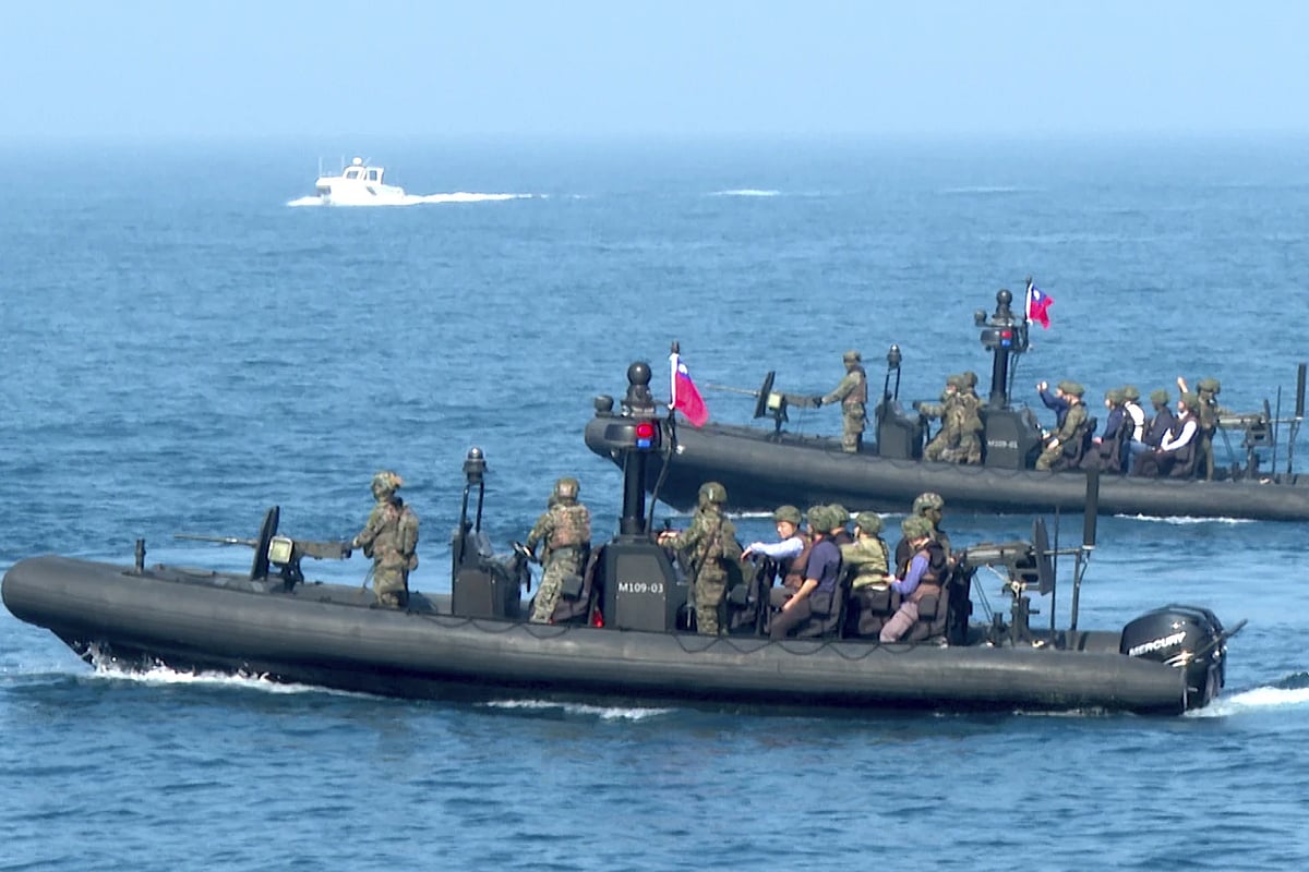 AP : Taiwan military holding drill.