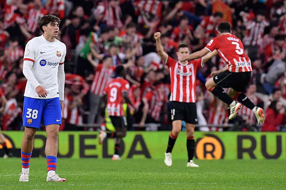 Photo: AP/Alvaro Barrientos : Copa del Rey Football Match