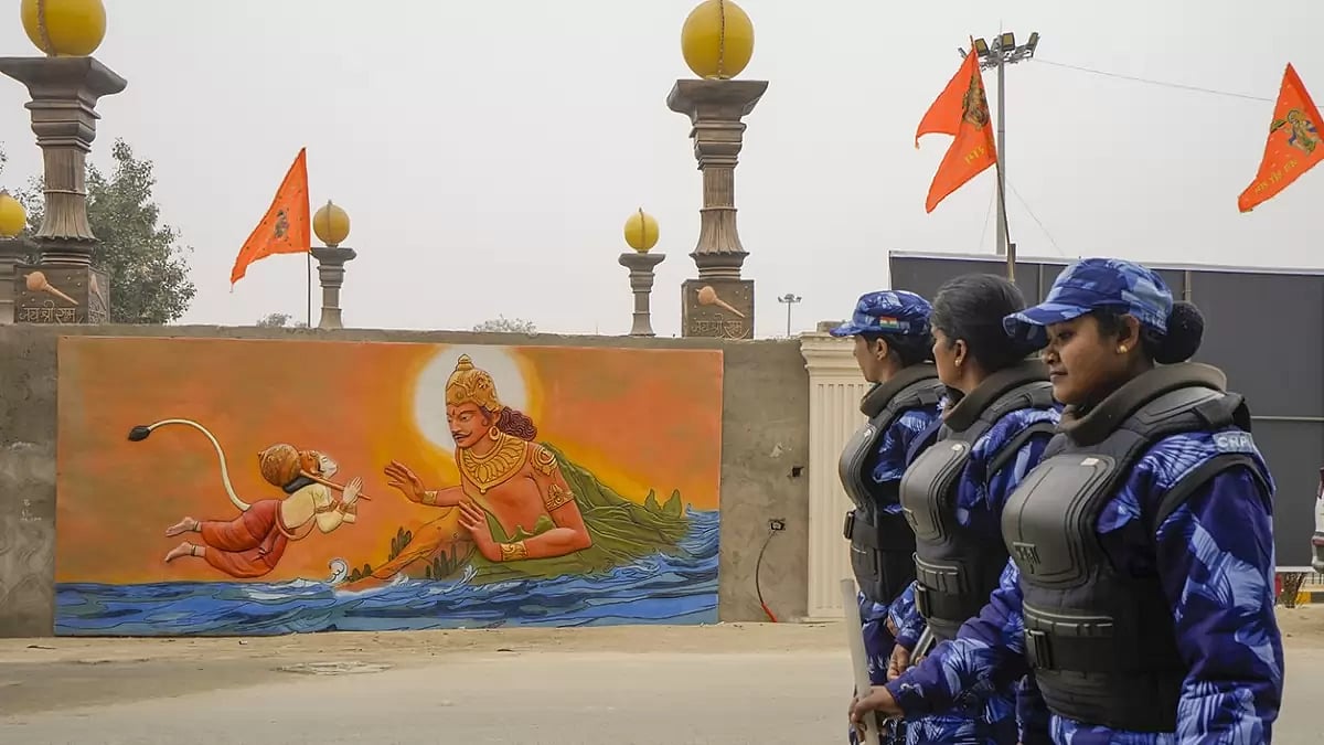 Photo: PTI/Vijay Verma : Preps for Ram Mandir consecration ceremony 