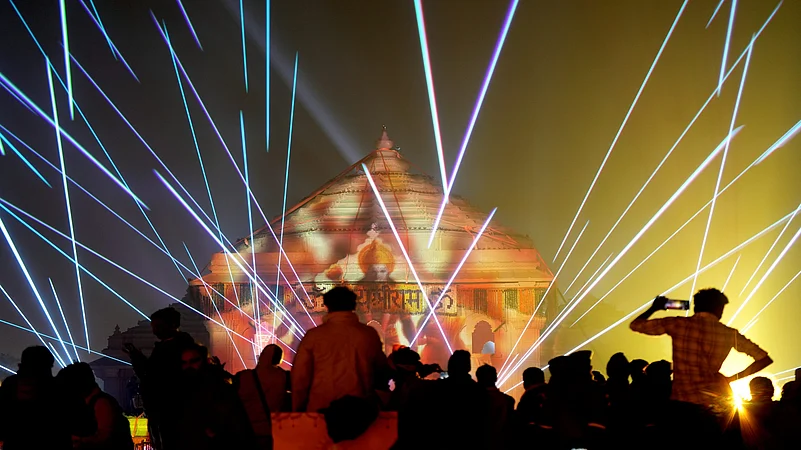 ram mandir ayodhya bhakti path ram path lights stolen