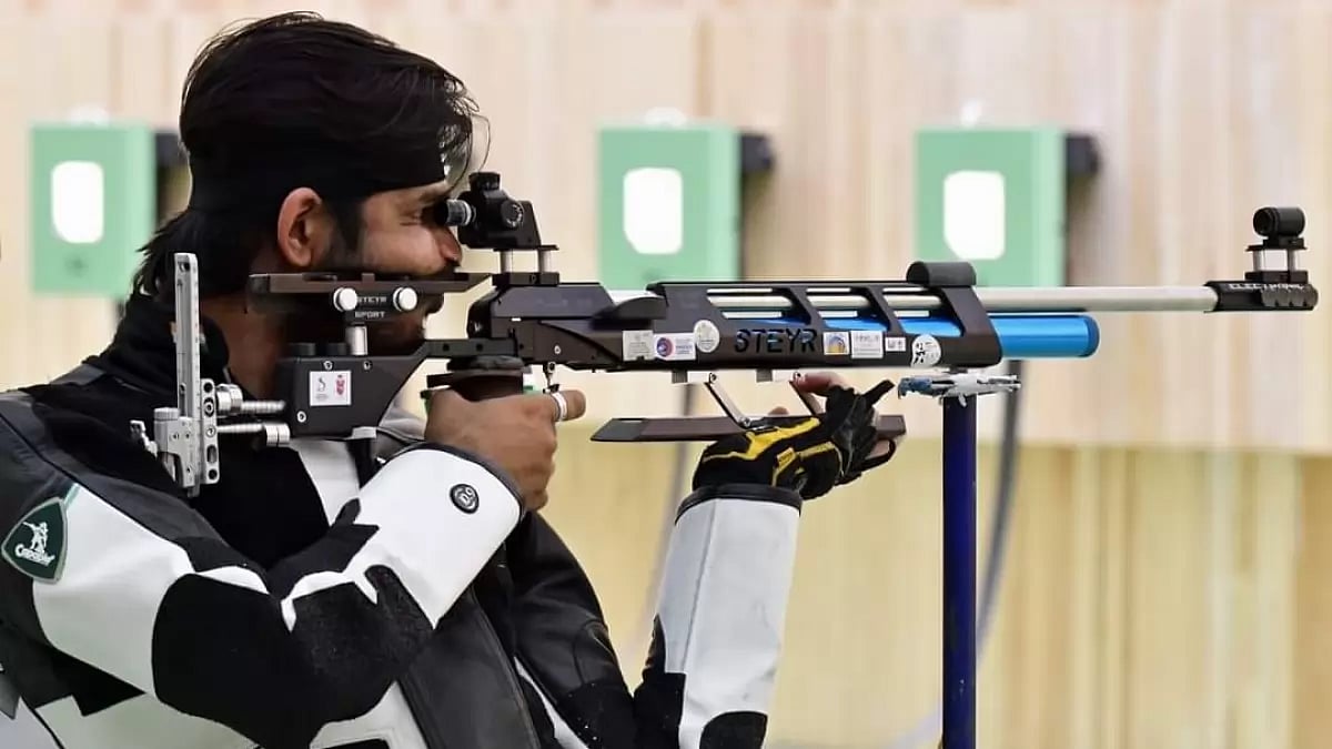 (X/ Capapie Sports) : ISSF World Cup 2024: Divyansh Singh Panwar broke the world record and won gold in 10m air rifle 
