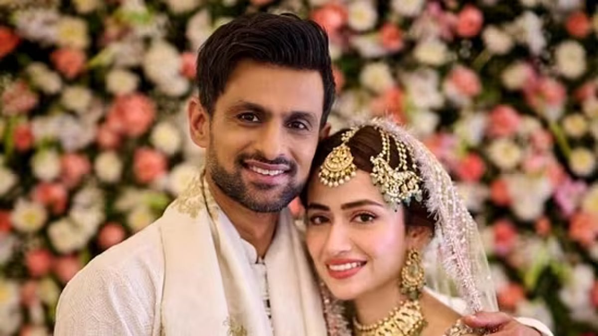 sana javed wedding dress designer Talented and beautiful actress, Sana Javed made an ethereal and jaw dropping appearance in our heavily hand embellished bridal in the dreamiest shades of blue. She was a shimmering joy to behold. @