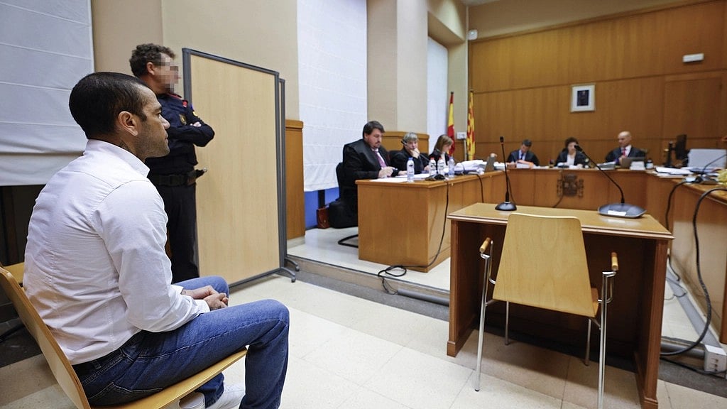  (Alberto Estevez/Pool Photo via AP)
 : Brazilian soccer star Dani Alves sits during his trial in Barcelona, Spain, Monday, Feb. 5, 2024.
