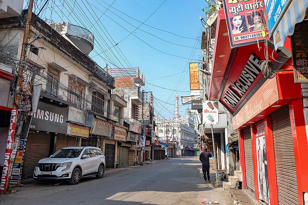 Curfew at Haldwanis Banbhoolpura area