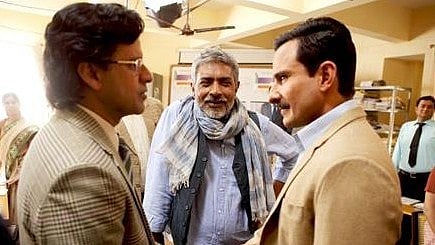 Manoj Bajpayee And Saif Ali In  ‘Aarakshan’