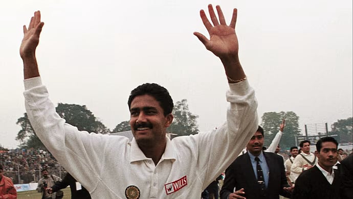 File Photo : Former India captain Anil Kumble celebrating his record 10-wicket haul in the fourth innings of the second Test against Pakistan in Delhi on February 7, 1999.