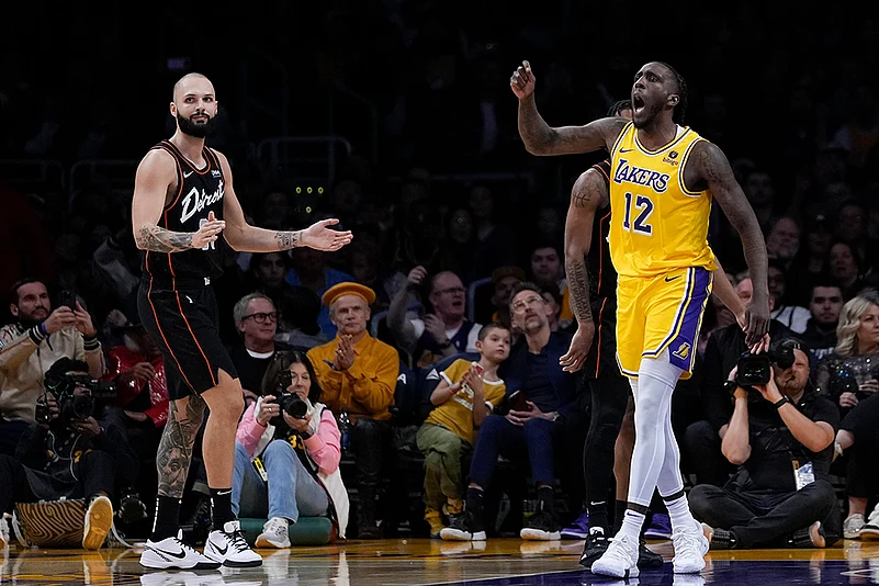 NBA 2023-24: Los Angeles Lakers vs Detroit Pistons
