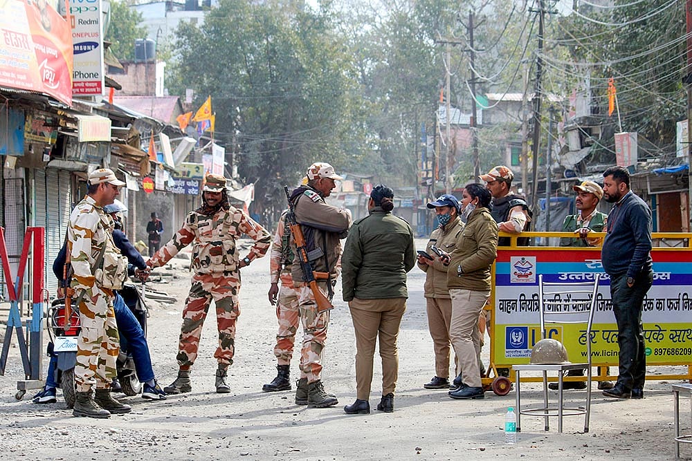 Curfew in Haldwanis Banbhoolpura