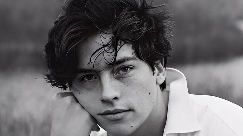 X : Cole Sprouse