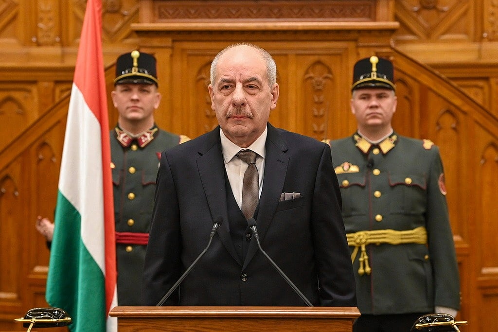 AP : Tamás Sulyok