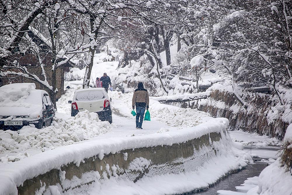 Fresh snowfall in Baramulla