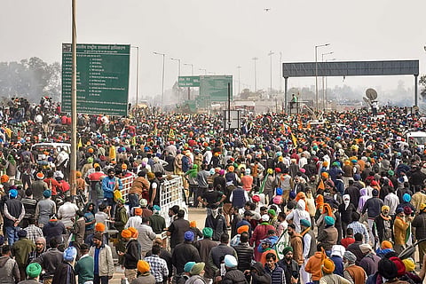 Farmers march: Tear gas hurled at farmers
