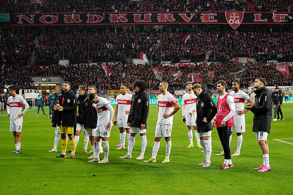 | Photo: AP/Martin Meissner : German soccer cup quarterfinal: Bayer Leverkusen vs VfB Stuttgart