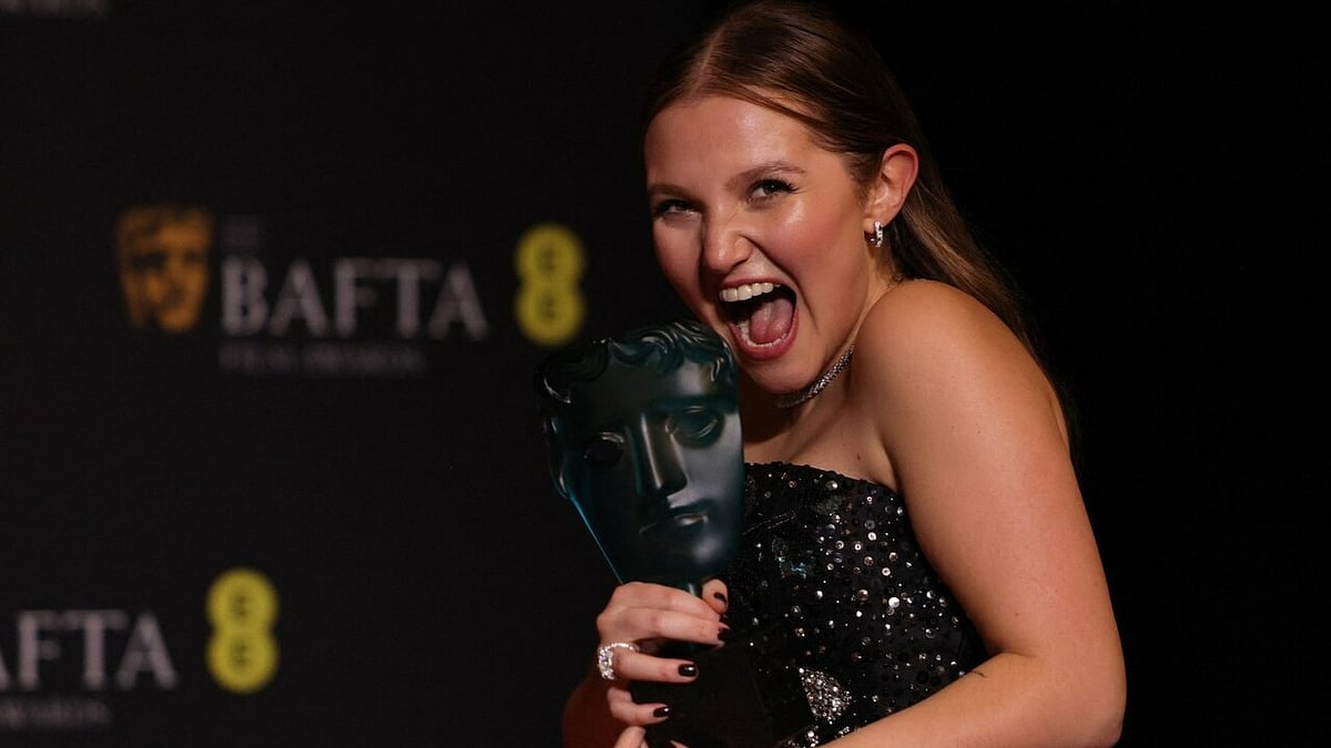 Mia McKenna-Bruce