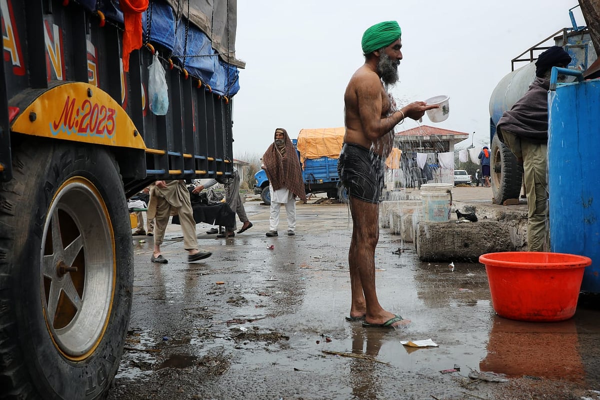 Farmers protest at Shambhu Border