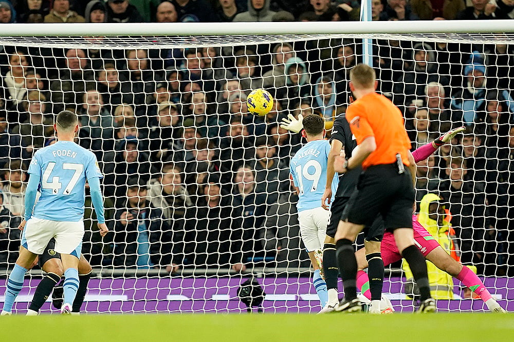 English Premier League: Manchester City vs Burnley