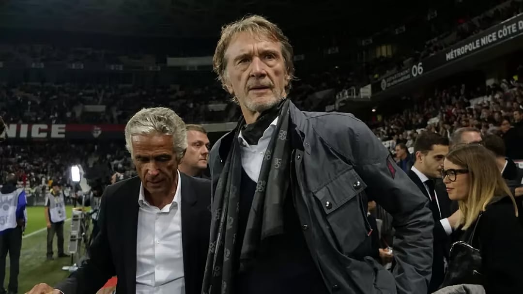 File : Sir Jim Ratcliffe (R) attending a French Ligue 1 football match between Nice and Paris Saint Germain.